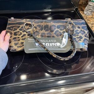 Never used insulated wine clutch